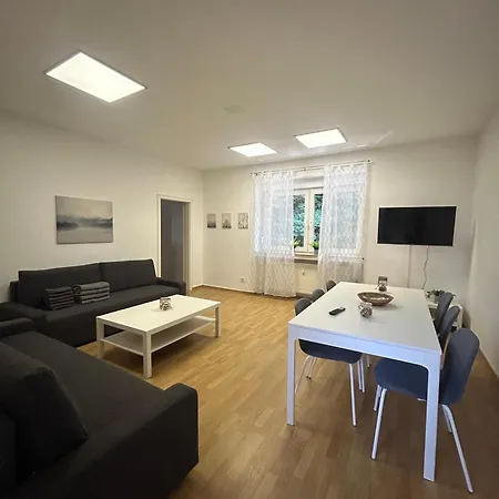 Gemuetliche Ferienwohnung - Voll Ausgestattet, Zentral Aber Ruhig ! Wuppertal Extérieur photo
