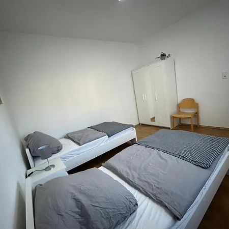 Gemuetliche Ferienwohnung - Voll Ausgestattet, Zentral Aber Ruhig ! Wuppertal Extérieur photo