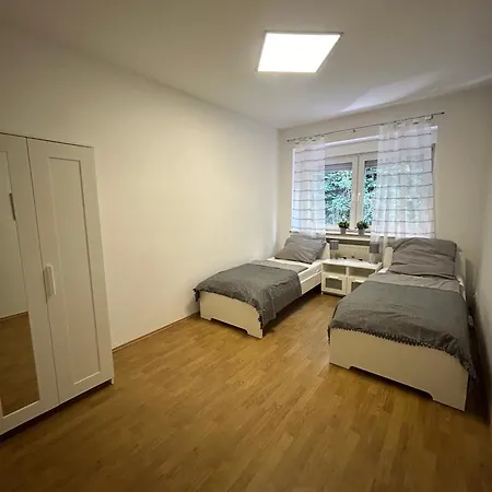 Gemuetliche Ferienwohnung - Voll Ausgestattet, Zentral Aber Ruhig ! Wuppertal Extérieur photo