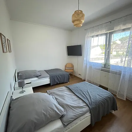 Gemuetliche Ferienwohnung - Voll Ausgestattet, Zentral Aber Ruhig ! Wuppertal Extérieur photo