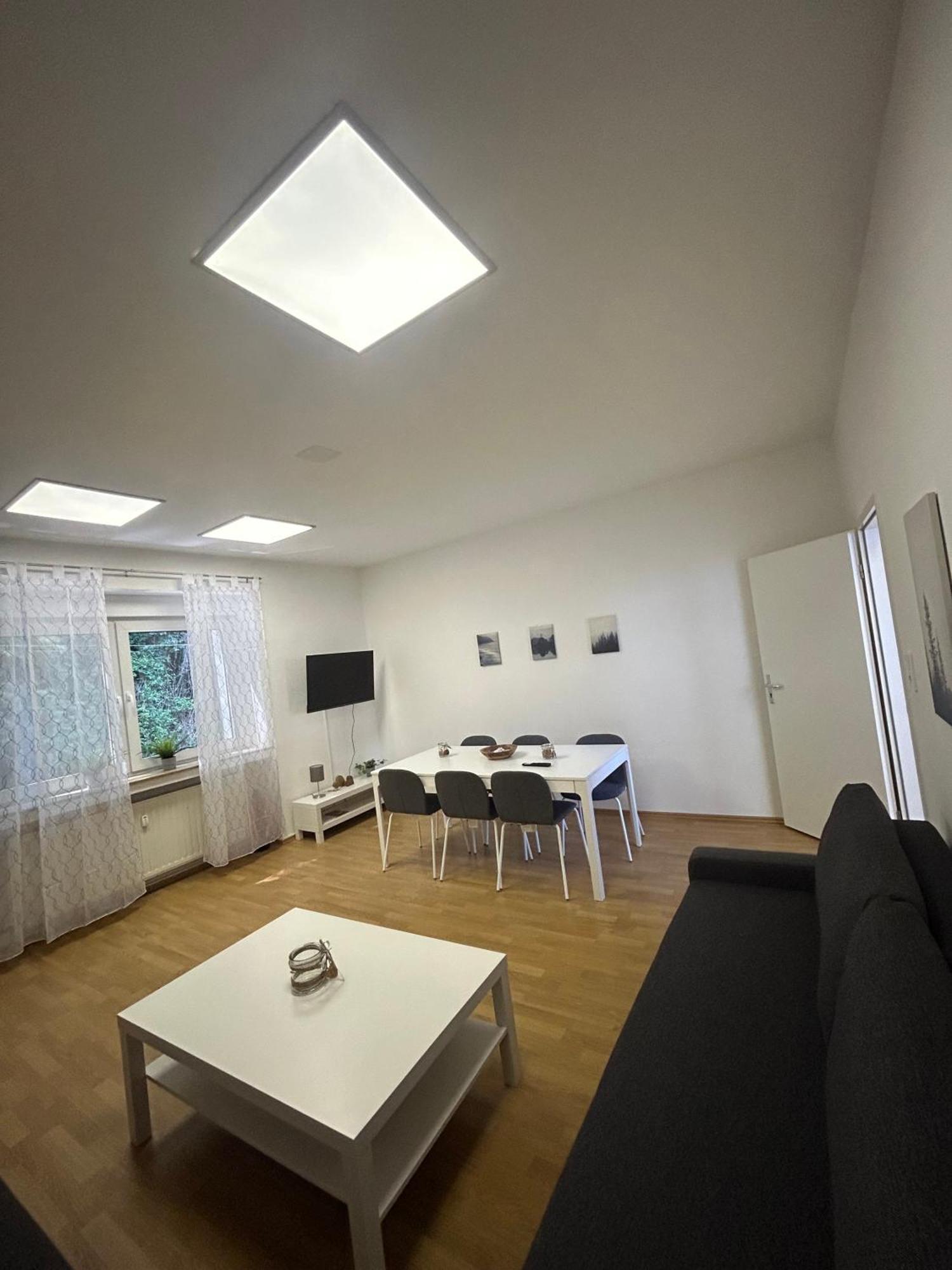 Gemuetliche - Voll Ausgestattet, Zentral Aber Ruhig ! Appartement Wuppertal