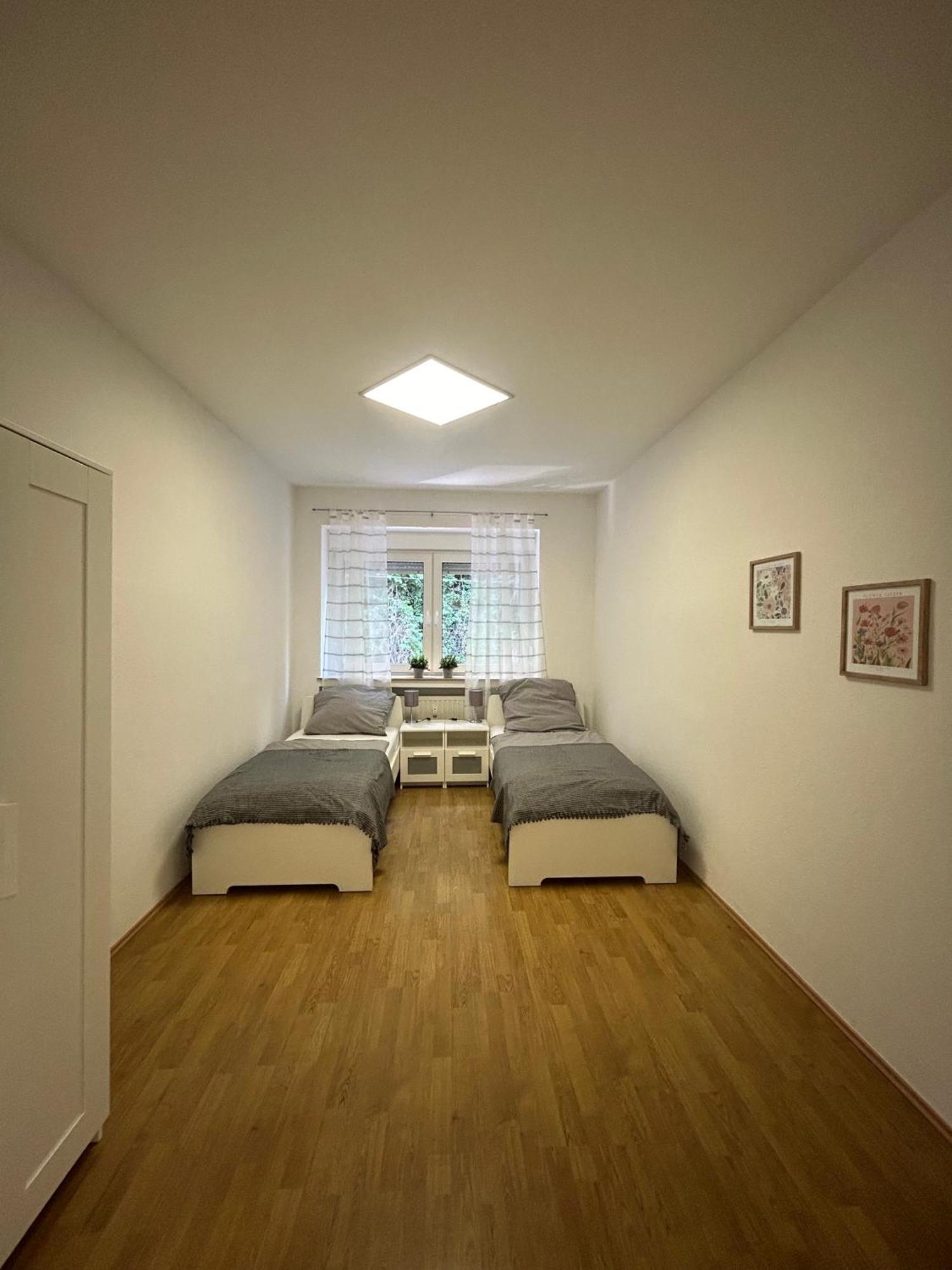Gemuetliche - Voll Ausgestattet, Zentral Aber Ruhig ! Appartement Wuppertal