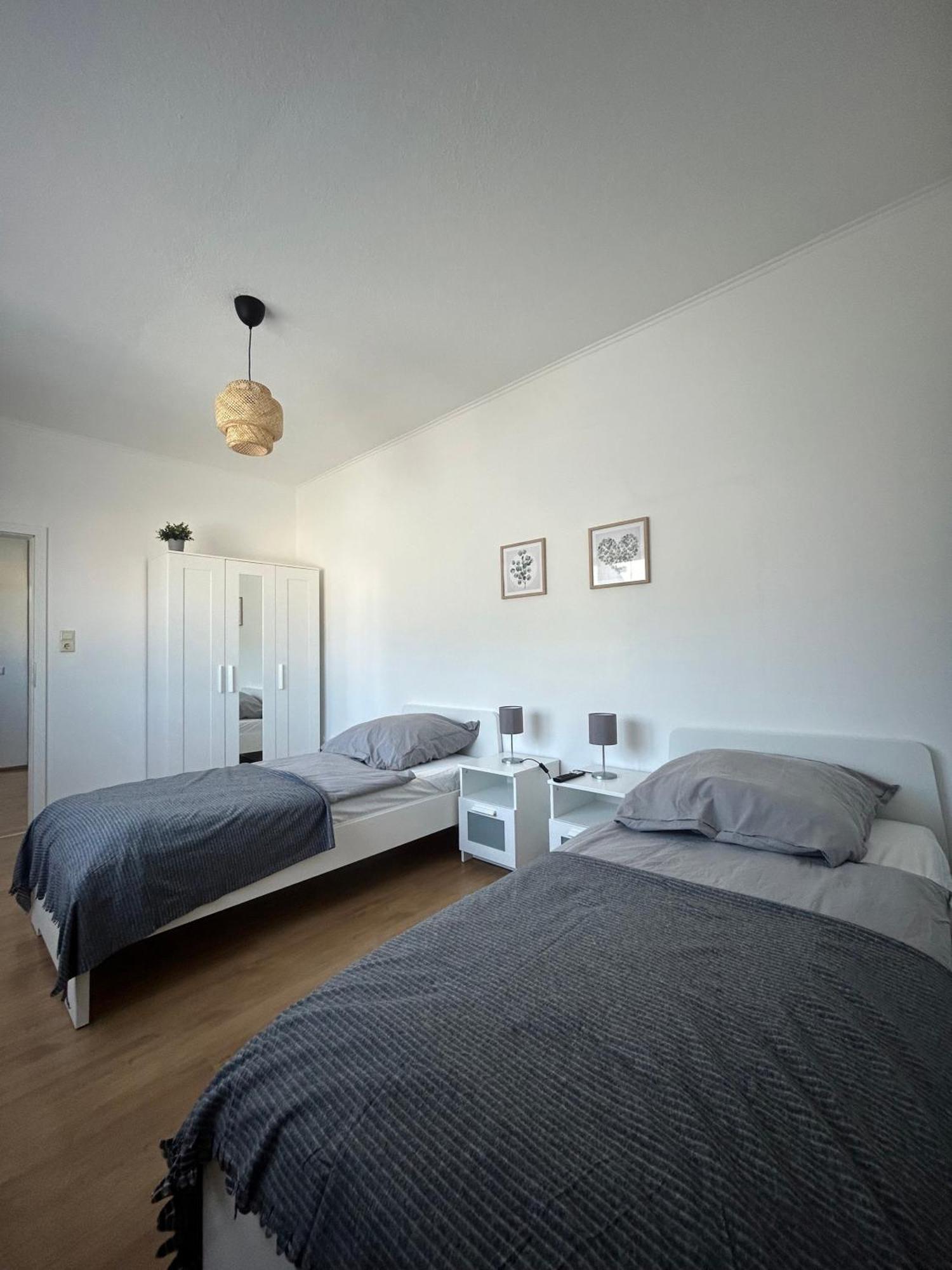 Appartement Gemuetliche - Voll Ausgestattet, Zentral Aber Ruhig ! *